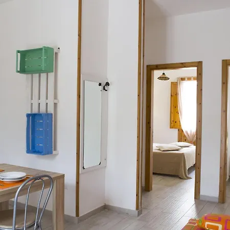 Borgo Latino- Localo 公寓式酒店 3*