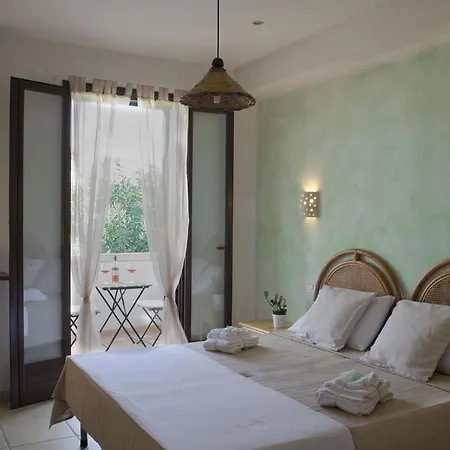 Borgo Latino- Localo