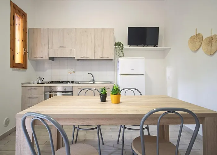 Borgo Latino- Localo 3* Torre dell'Orso