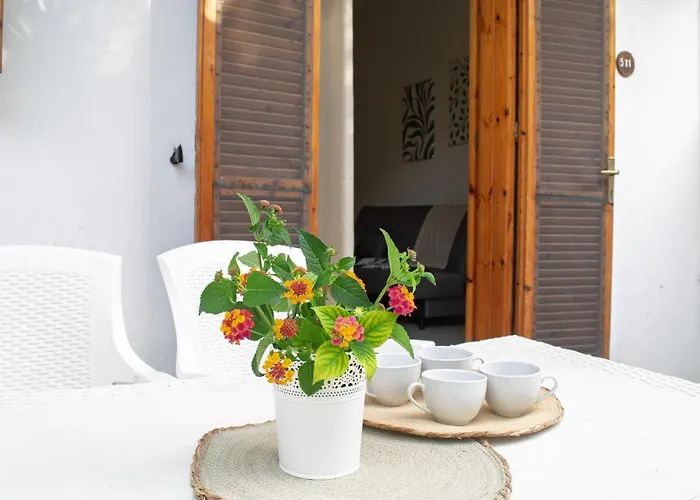 Borgo Latino- Localo Apartahotel Torre dell'Orso