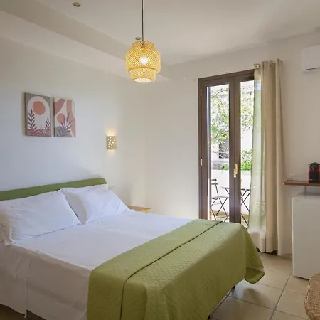 Aparthotel Borgo Latino- Localo 3*