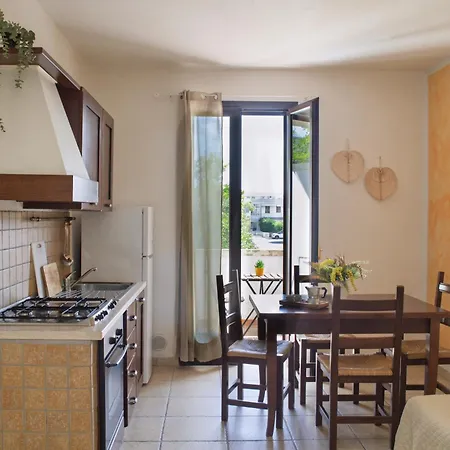 Borgo Latino- Localo 3* Torre dell'Orso