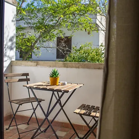 Borgo Latino- Localo Aparthotel Torre dell'Orso